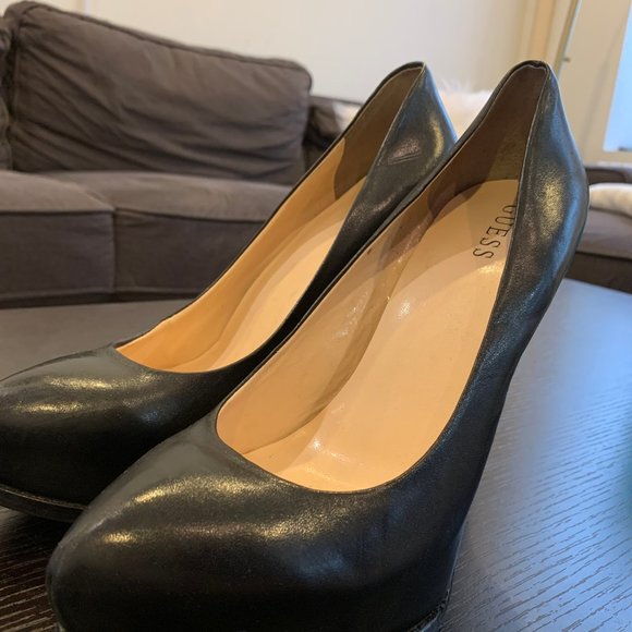 GUESS High Heels Pumps - Picture 6 of 9